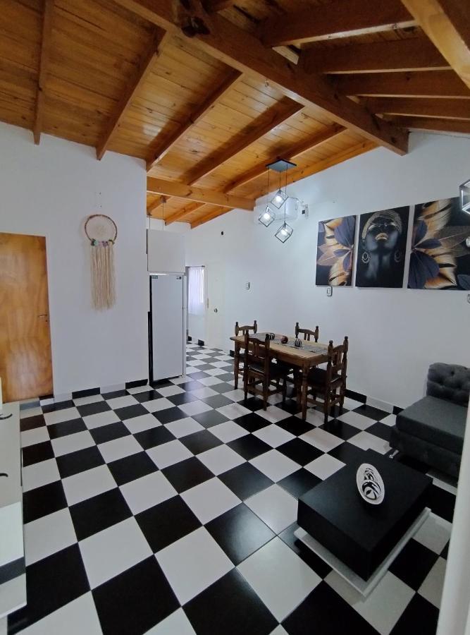Casa Ana, Departamento Amplio A 20 ' Aeropuerto Apartment Luis Guillon Bagian luar foto